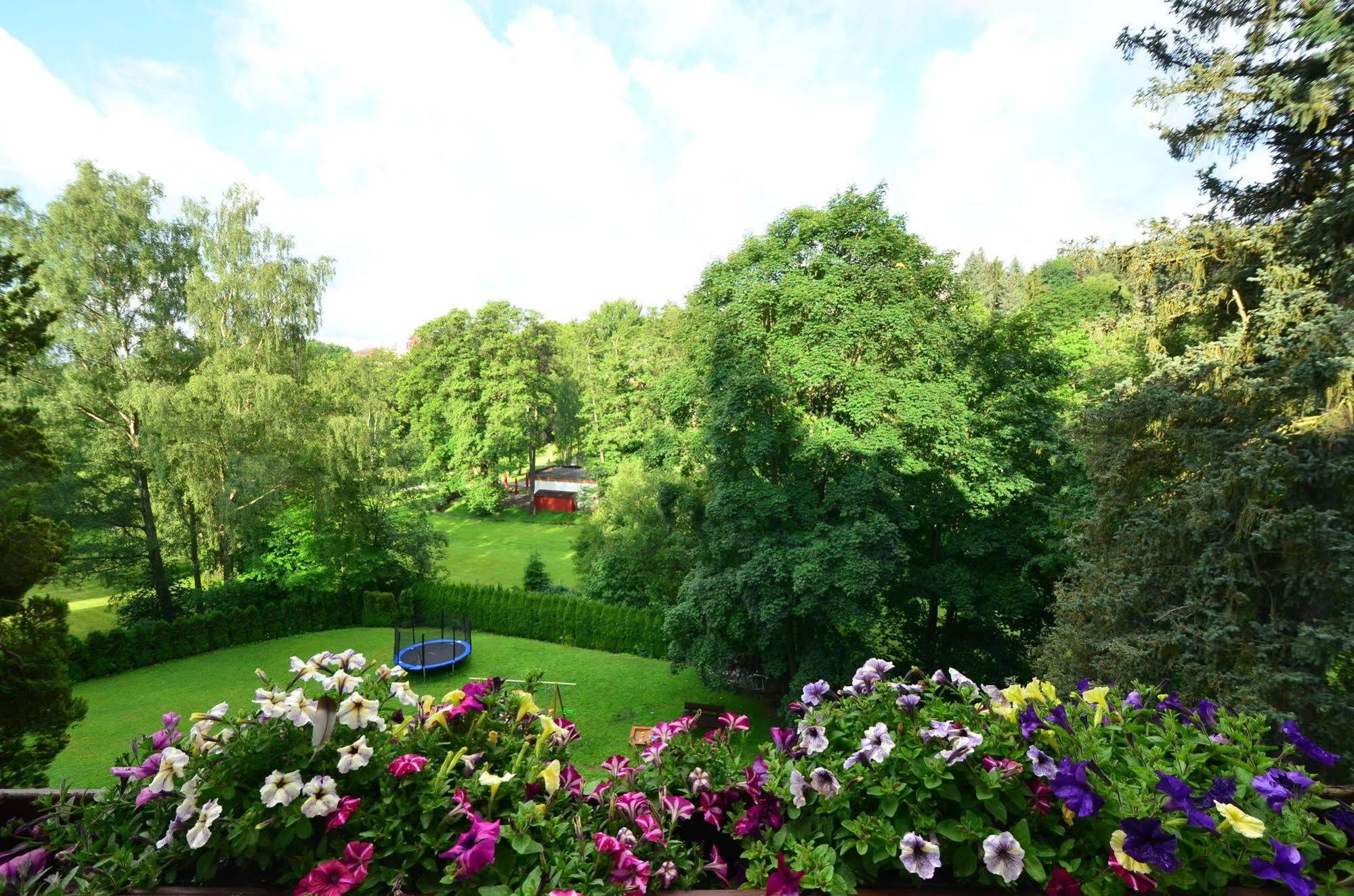 Sant Georg Garni Hotel Mariánské Lázně Екстериор снимка