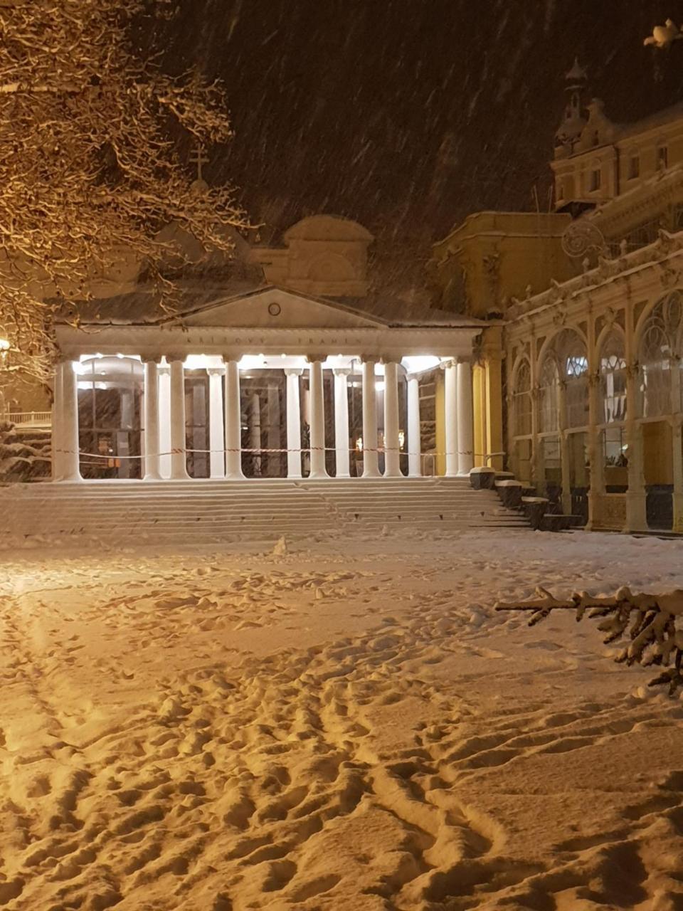 Sant Georg Garni Hotel Mariánské Lázně Екстериор снимка