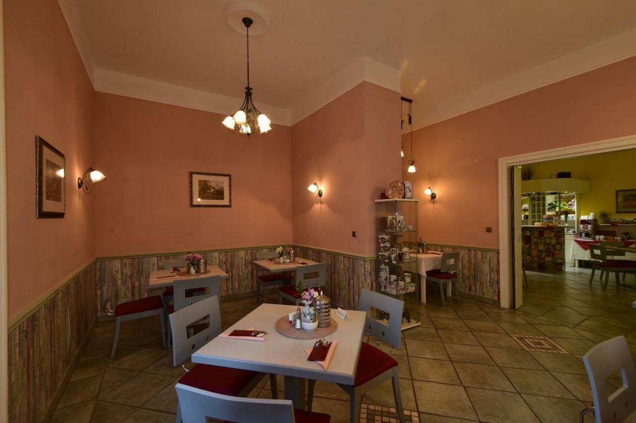 Sant Georg Garni Hotel Mariánské Lázně Екстериор снимка